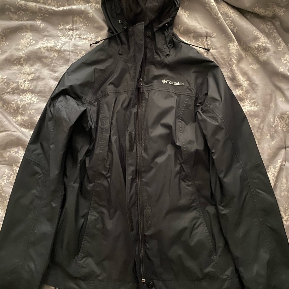 Columbia Black Windbreaker